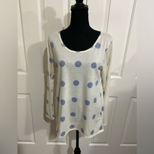 LuLaRoe M Cream and Blue Polka Dot Lynnae Top